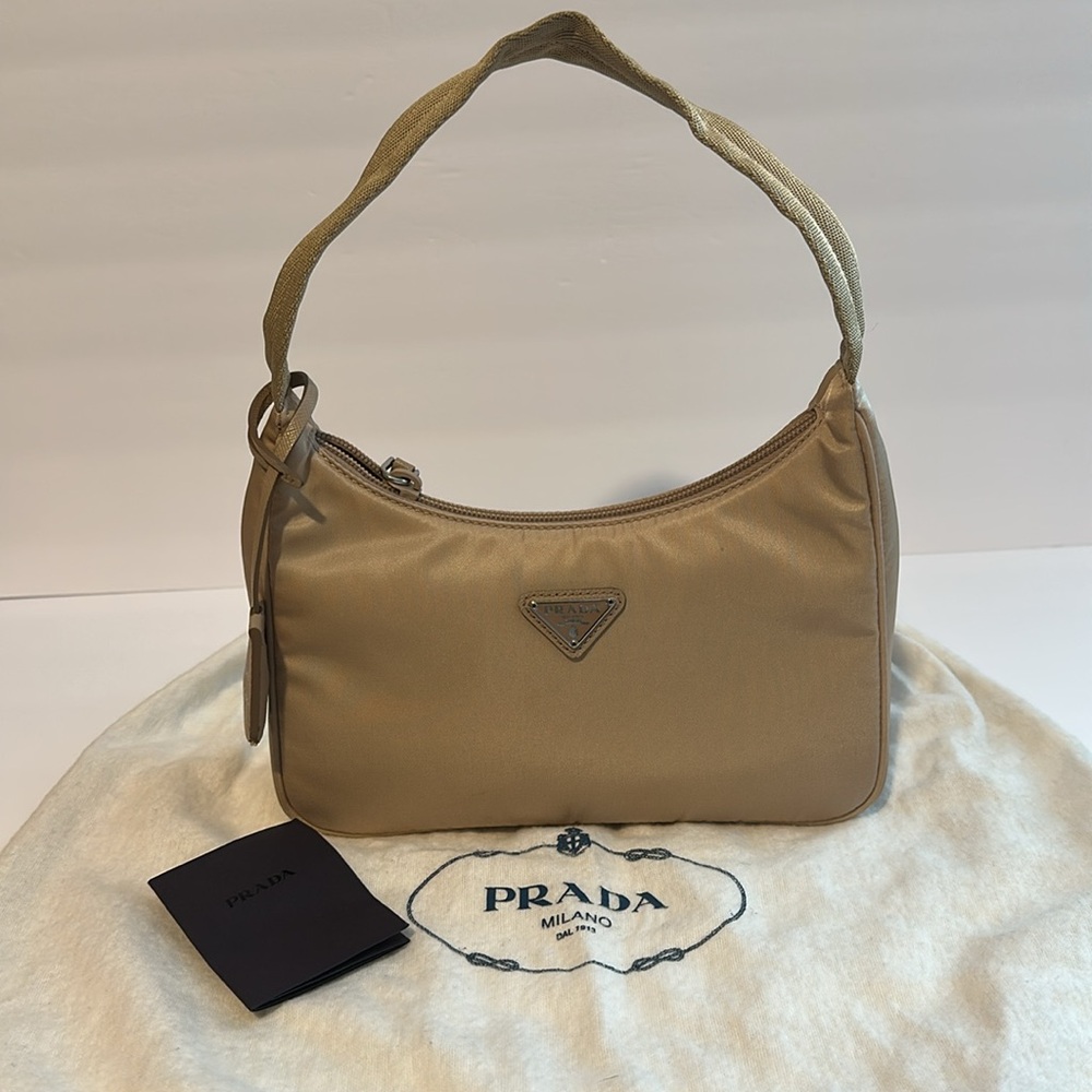 Prada Re-Edition 2000 Mini Bag (Color: Cameo Beige)